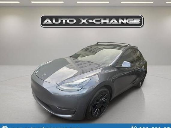 TESLA MODEL Y 2023 7SAYGDEE4PF632962 image